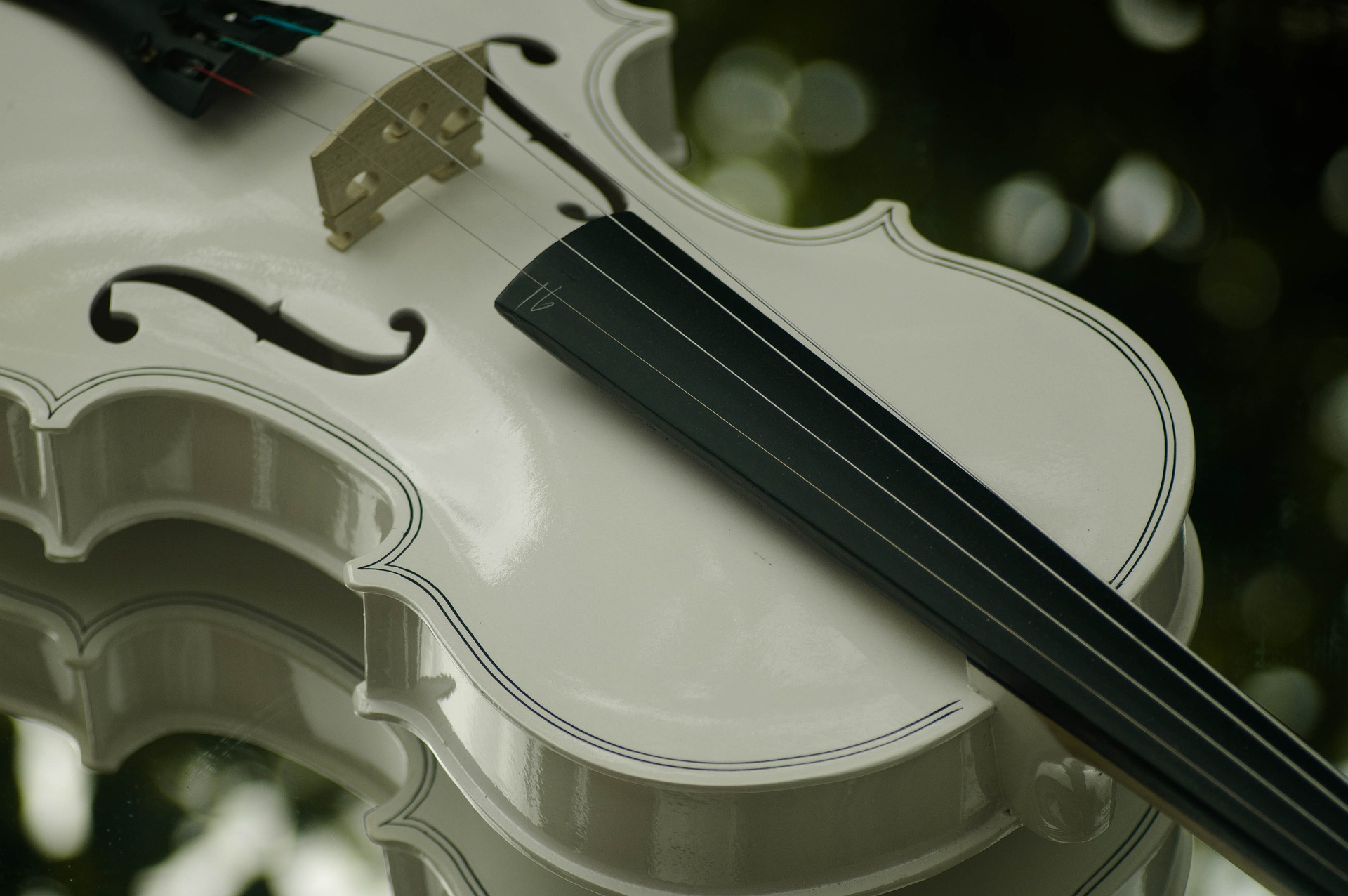 how to find the best electric violin